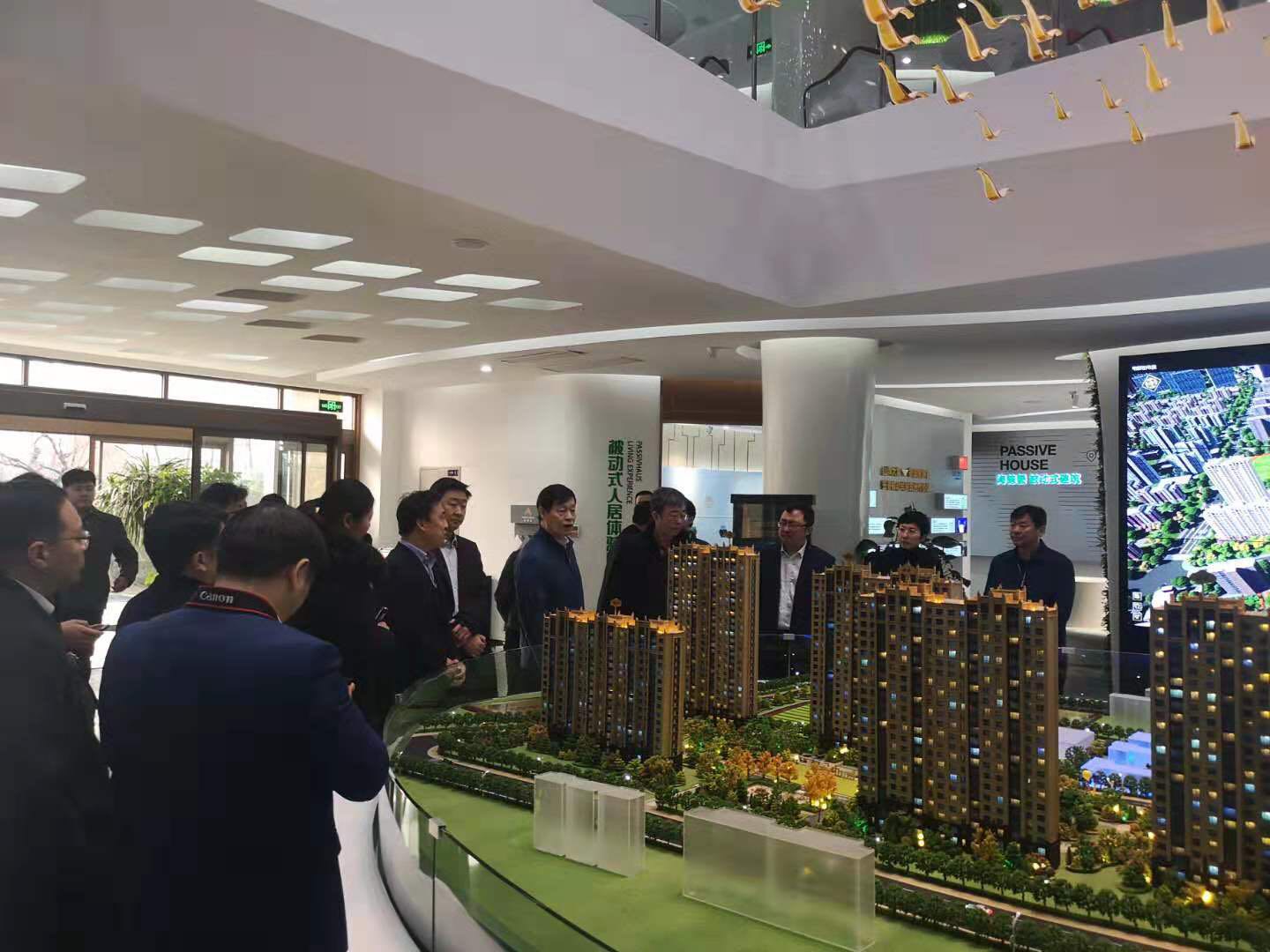 住建部總工程師、中國房地產協會副會長、秘書長陳宜明蒞臨海德堡被動式住宅項目考察指導工作!